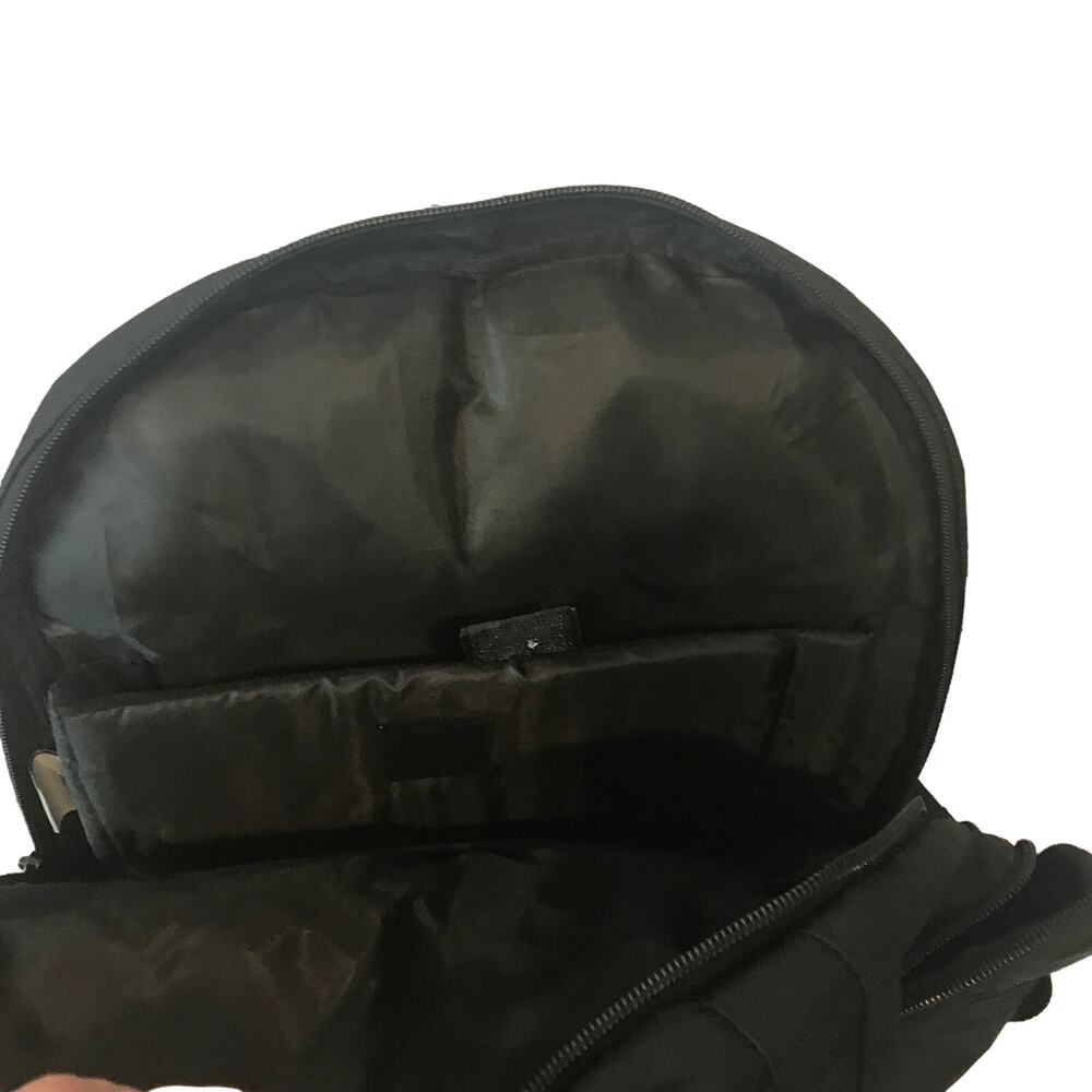 Perry Ellis Padded Laptop Backpack - Picture 5 of 6